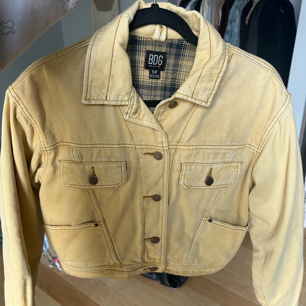 BDG Women's Cropped Yellow Denim Jacket